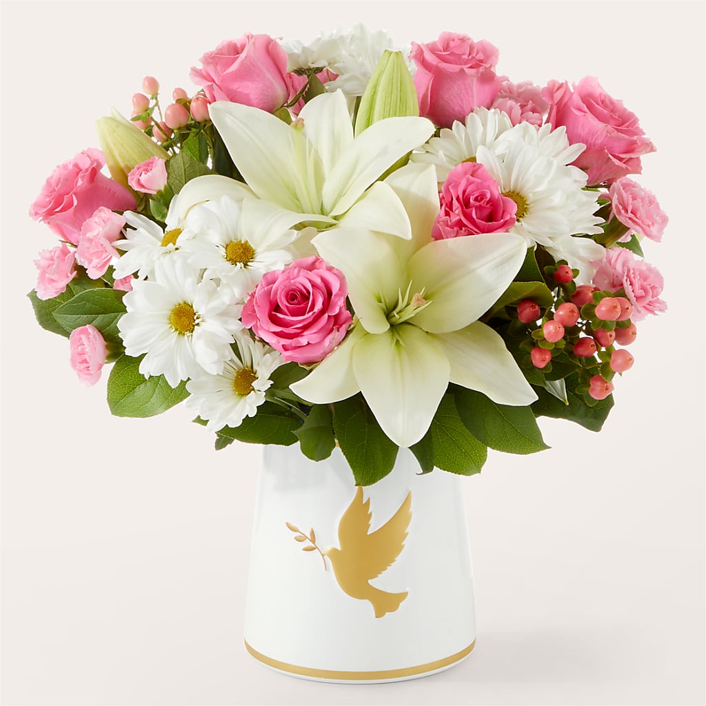Whispers of Comfort Bouquet – BAYSORE'S FLOWER SHOP LLC, Mason OH