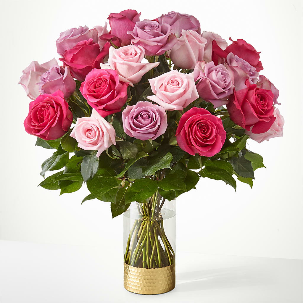Pure Beauty Mixed Roses – BAYSORE'S FLOWER SHOP LLC, Mason OH