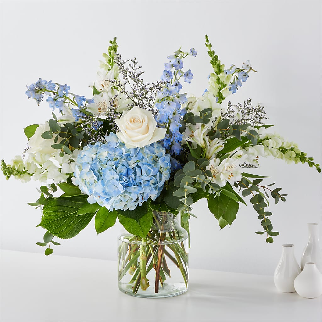 Coastal Blossom Bouquet – BAYSORE'S FLOWER SHOP LLC, Mason OH