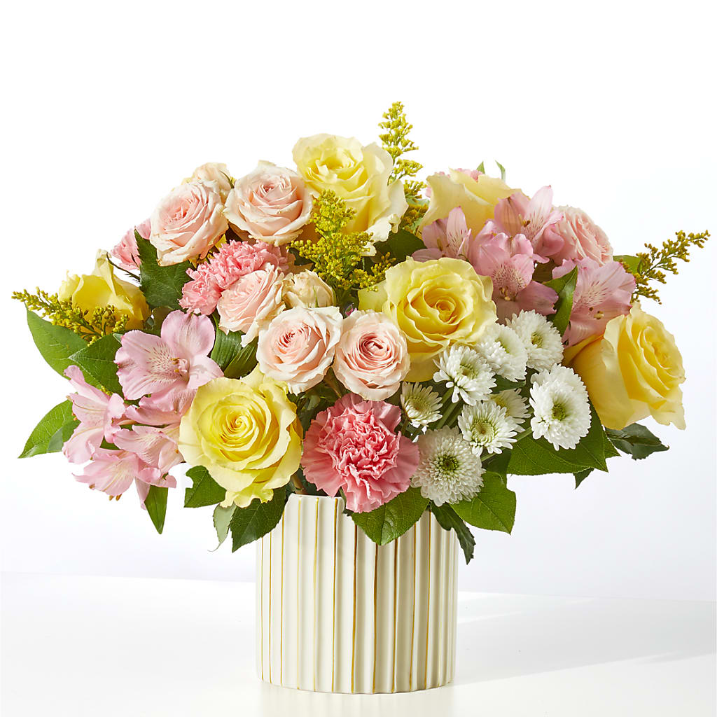 Watercolors Bouquet – BAYSORE'S FLOWER SHOP LLC, Mason OH