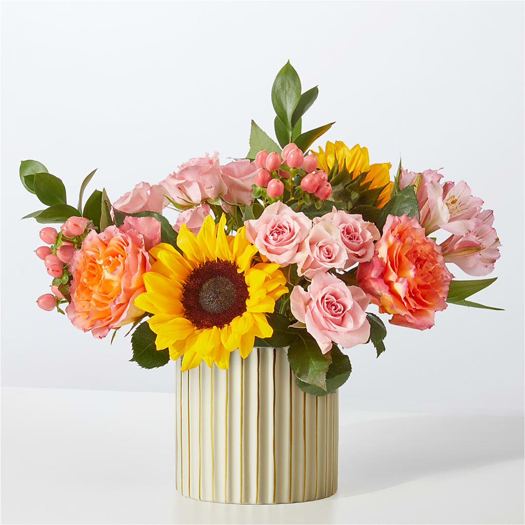 Sun's Out Bouquet – BAYSORE'S FLOWER SHOP LLC, Mason OH