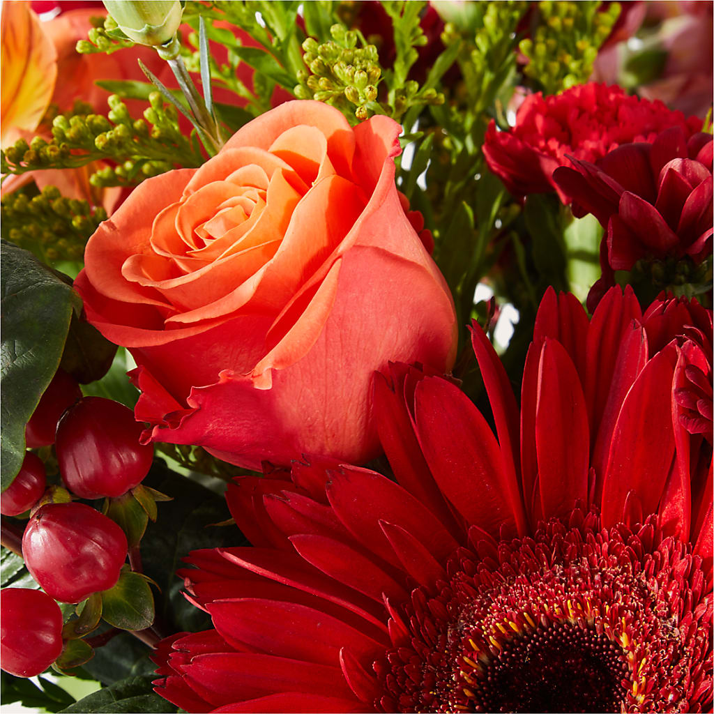 Sweater Season - A Florist Original – BAYSORE'S FLOWER SHOP LLC, Mason OH