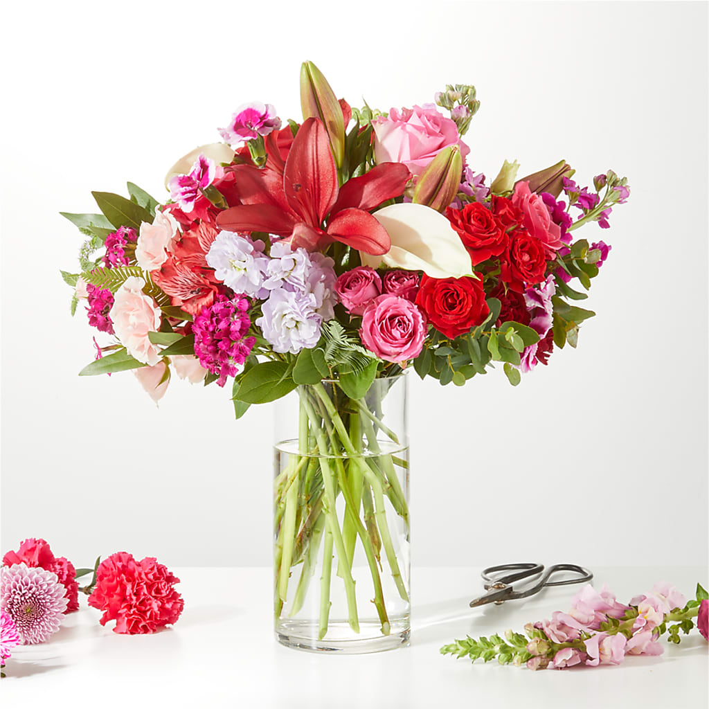 Swooning Over You - A Luxury Florist Original – BAYSORE'S FLOWER SHOP LLC, Mason OH