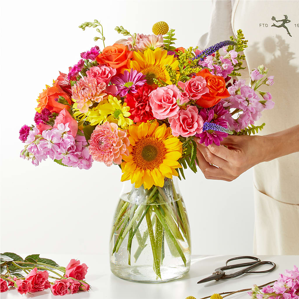 Cue the Confetti - A Florist Original – BAYSORE'S FLOWER SHOP LLC, Mason OH