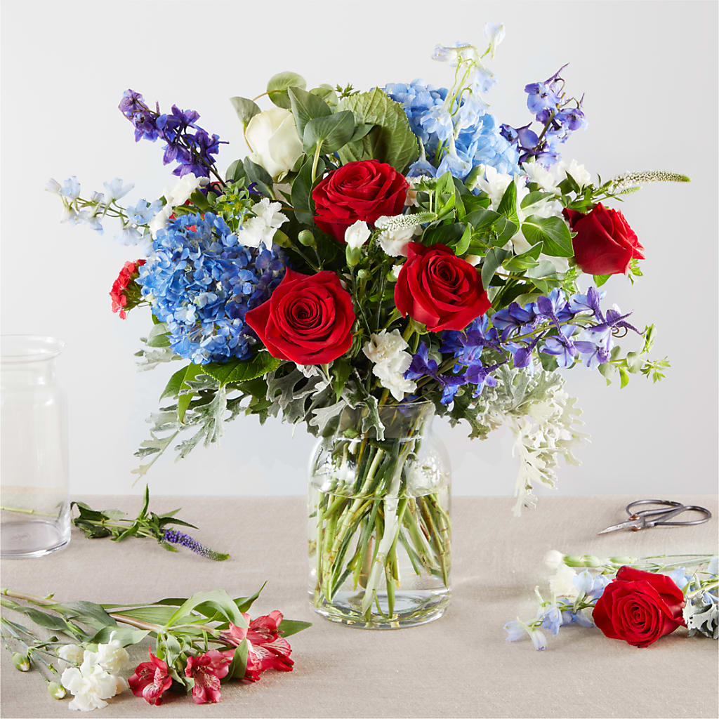 Star Spangled - A Florist Original – BAYSORE'S FLOWER SHOP LLC, Mason OH