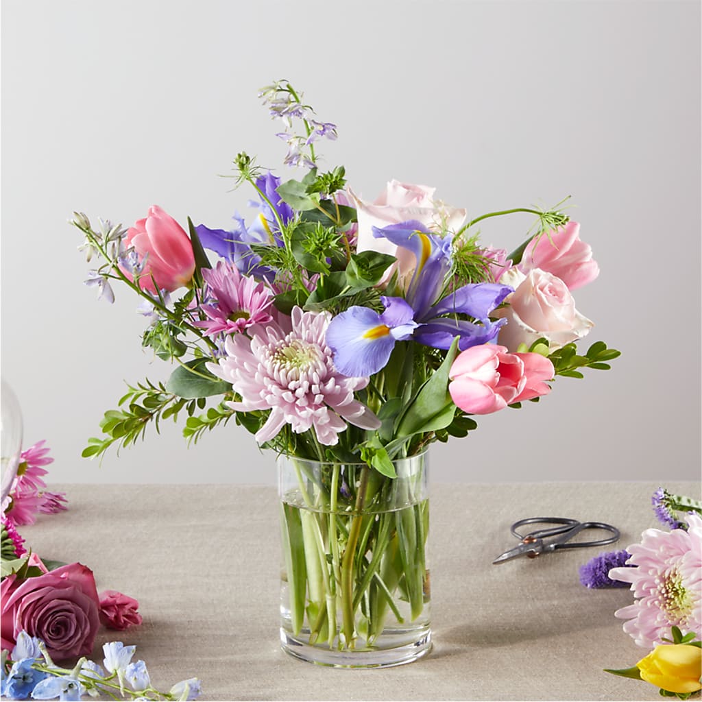 Pastel Tradition - A Florist Original – BAYSORE'S FLOWER SHOP LLC, Mason OH