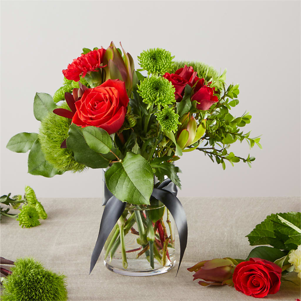 Heritage Kindle – A Florist Original – BAYSORE'S FLOWER SHOP LLC, Mason OH