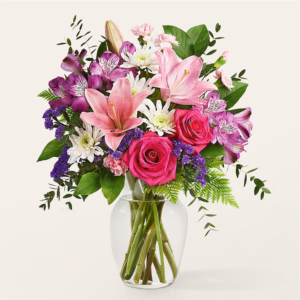 Lace & Pearls Bouquet – BAYSORE'S FLOWER SHOP LLC, Mason OH
