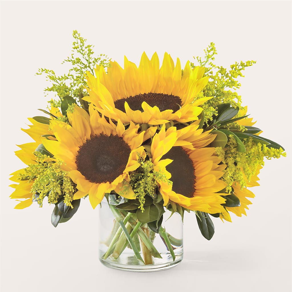 Beaming Sunflower Bouquet – BAYSORE'S FLOWER SHOP LLC, Mason OH