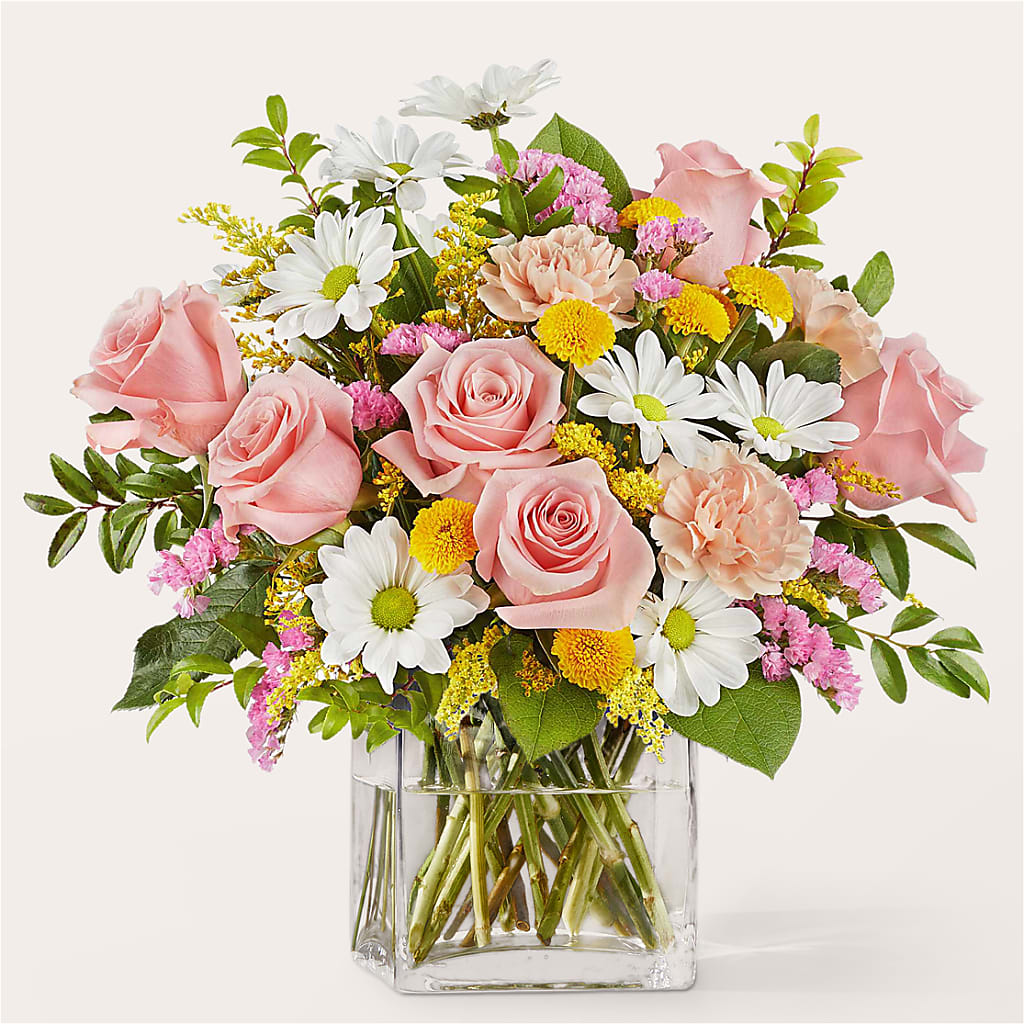 Country Cottage Bouquet – BAYSORE'S FLOWER SHOP LLC, Mason OH