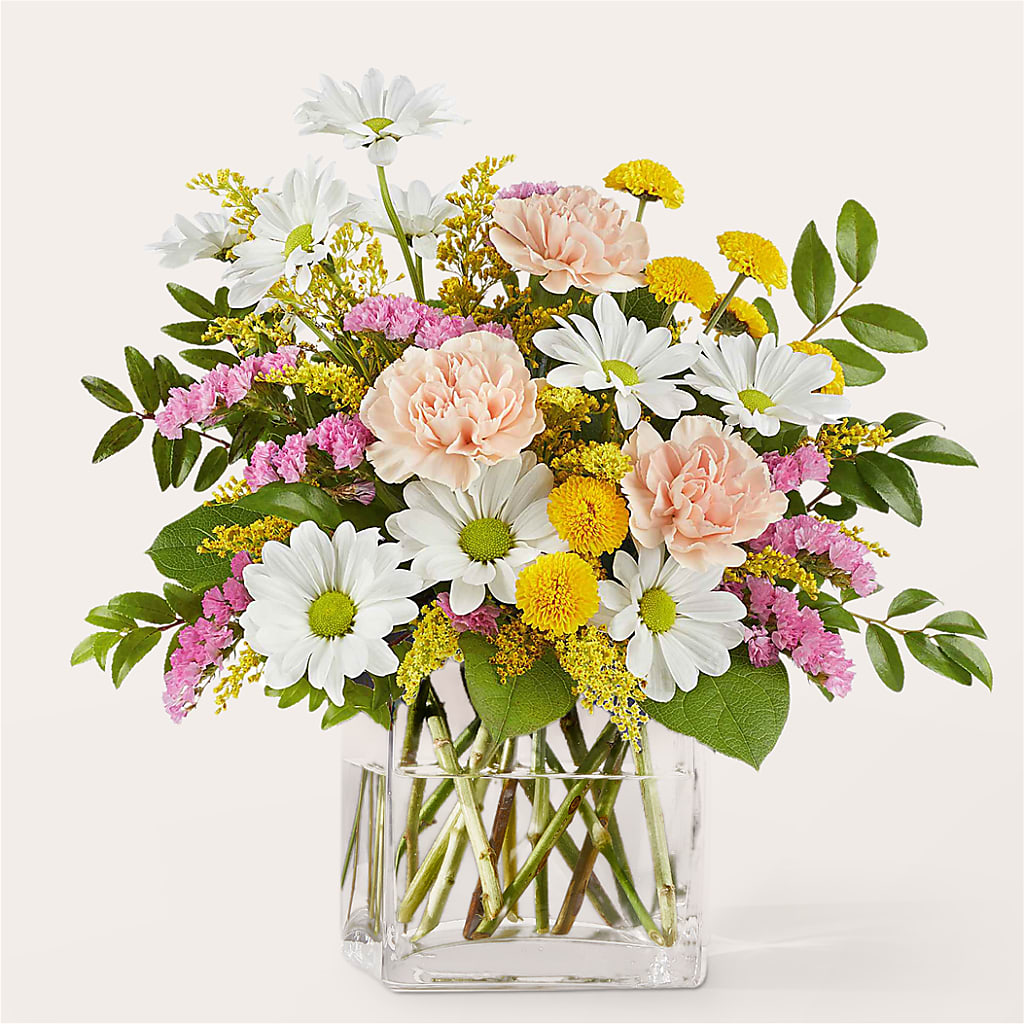 Country Cottage Bouquet – BAYSORE'S FLOWER SHOP LLC, Mason OH