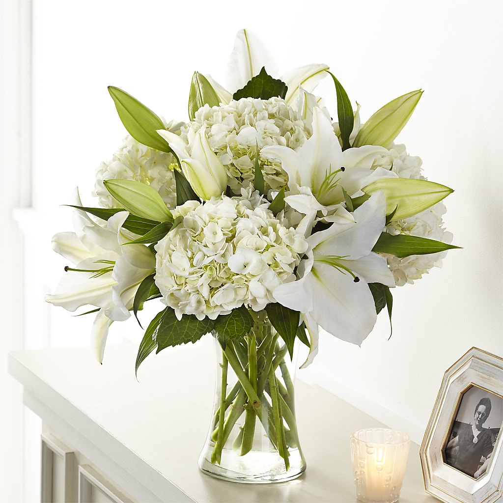 Compassionate Lily Bouquet – BAYSORE'S FLOWER SHOP LLC, Mason OH