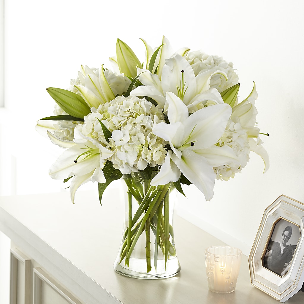 Compassionate Lily Bouquet – BAYSORE'S FLOWER SHOP LLC, Mason OH