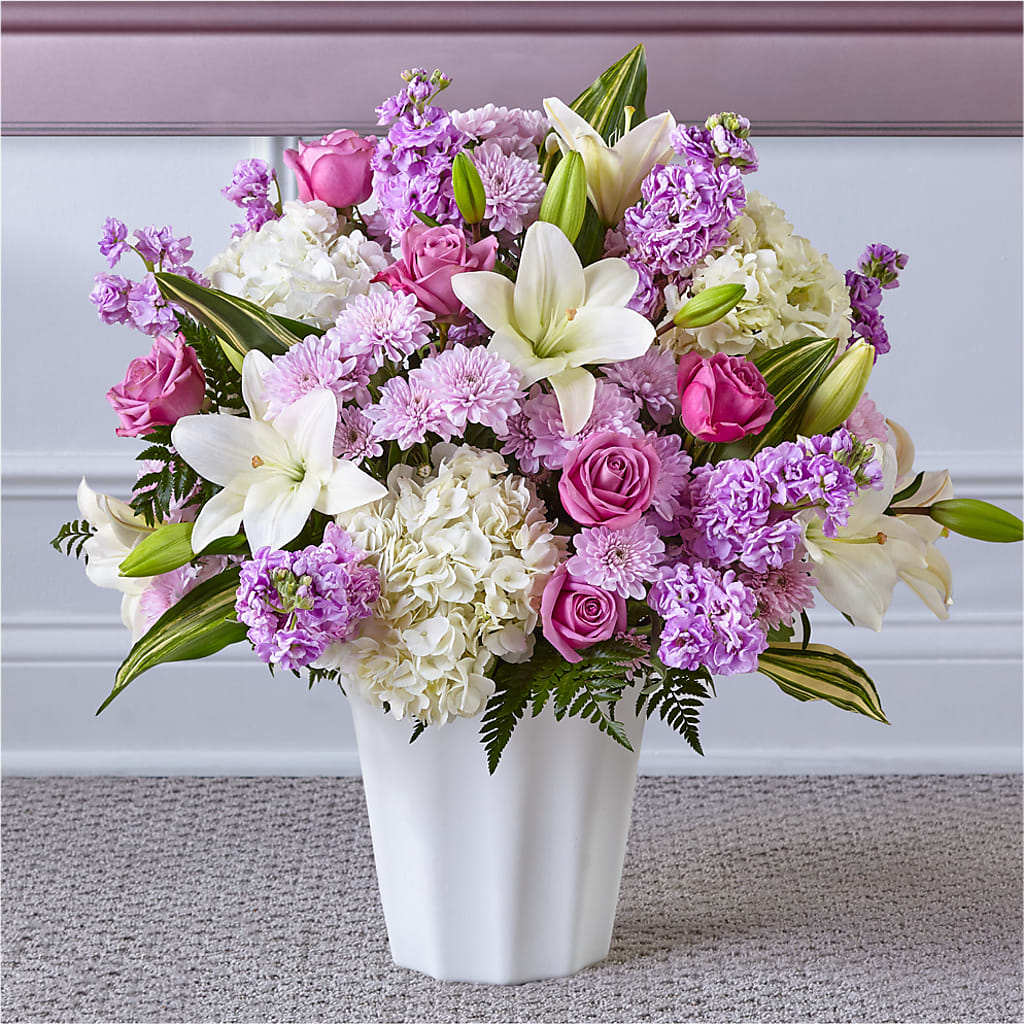 Heaven Sent Floor Basket – BAYSORE'S FLOWER SHOP LLC, Mason OH