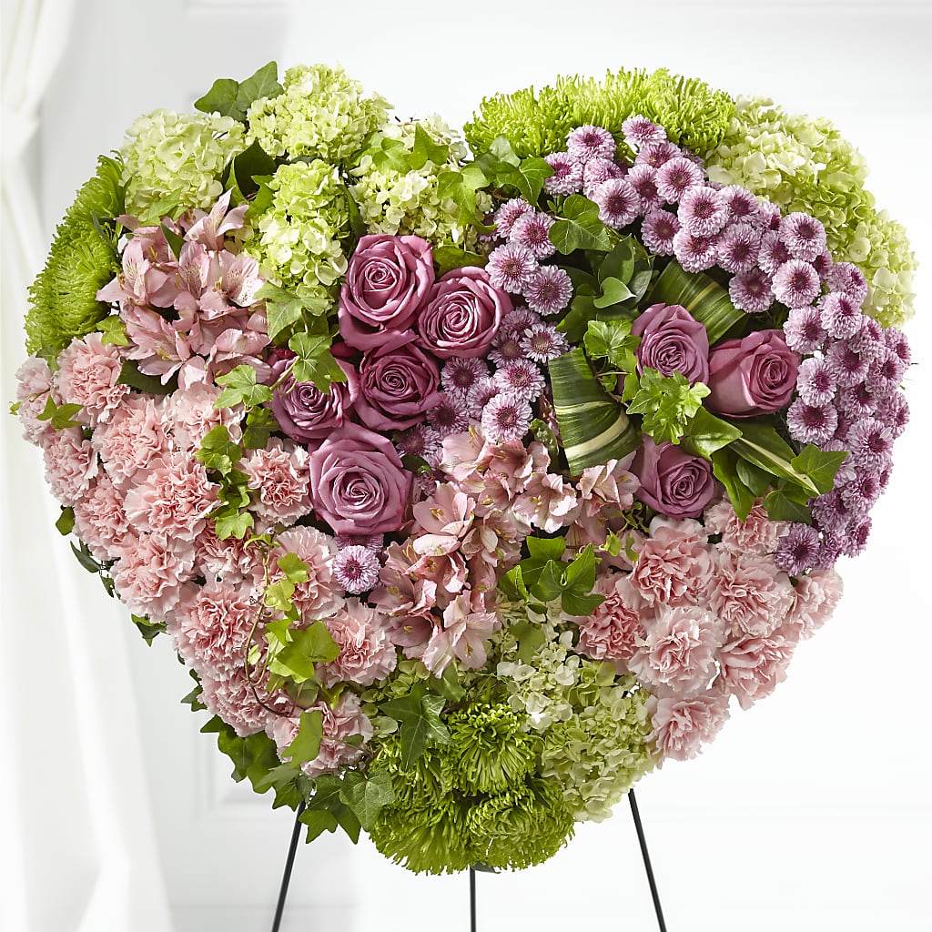Heartwarming Standing Heart – BAYSORE'S FLOWER SHOP LLC, Mason OH