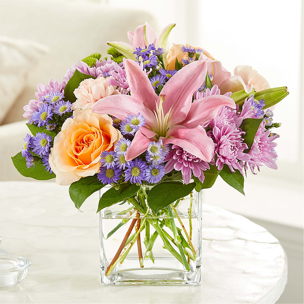 Delicate Details Bouquet – BAYSORE'S FLOWER SHOP LLC, Mason OH