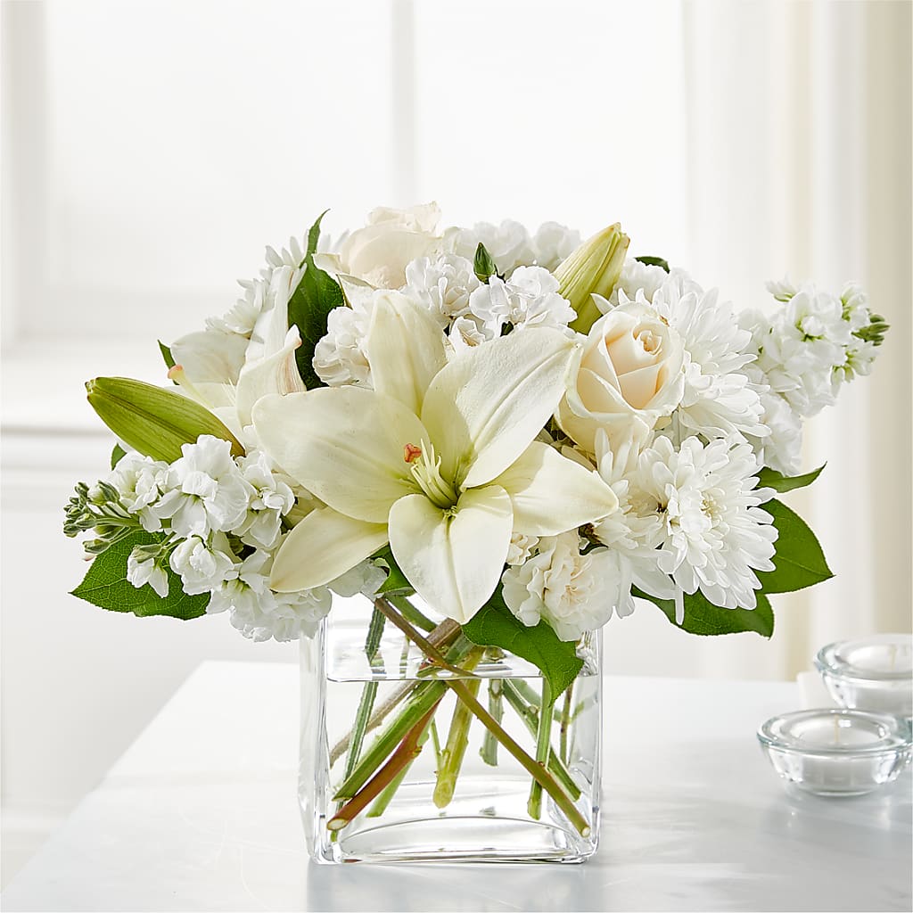 Gentle Breeze Bouquet – BAYSORE'S FLOWER SHOP LLC, Mason OH