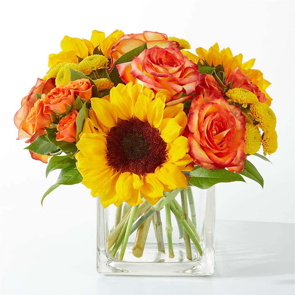 Picnic in the Park Bouquet – BAYSORE'S FLOWER SHOP LLC, Mason OH