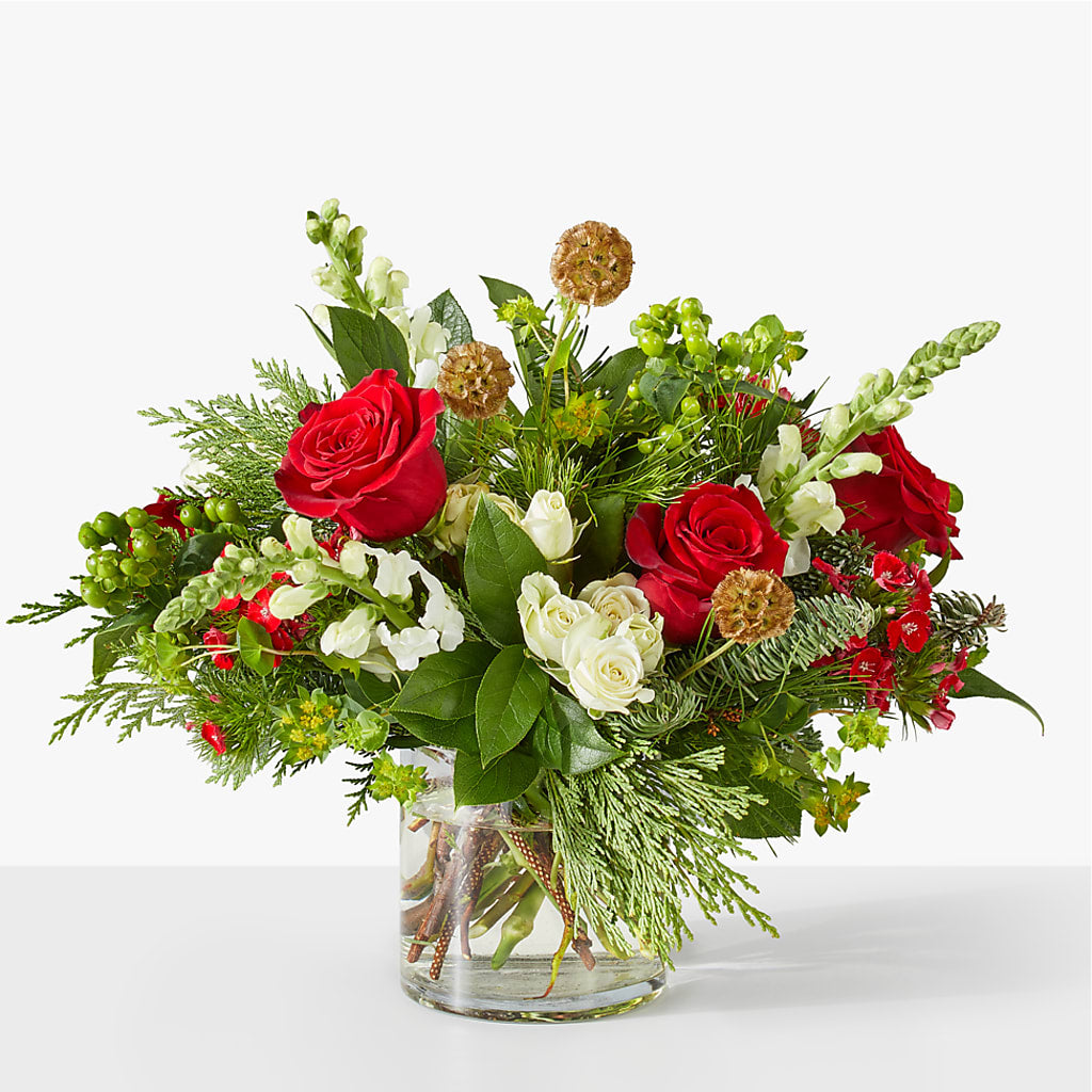 Deck the Halls Bouquet – BAYSORE'S FLOWER SHOP LLC, Mason OH