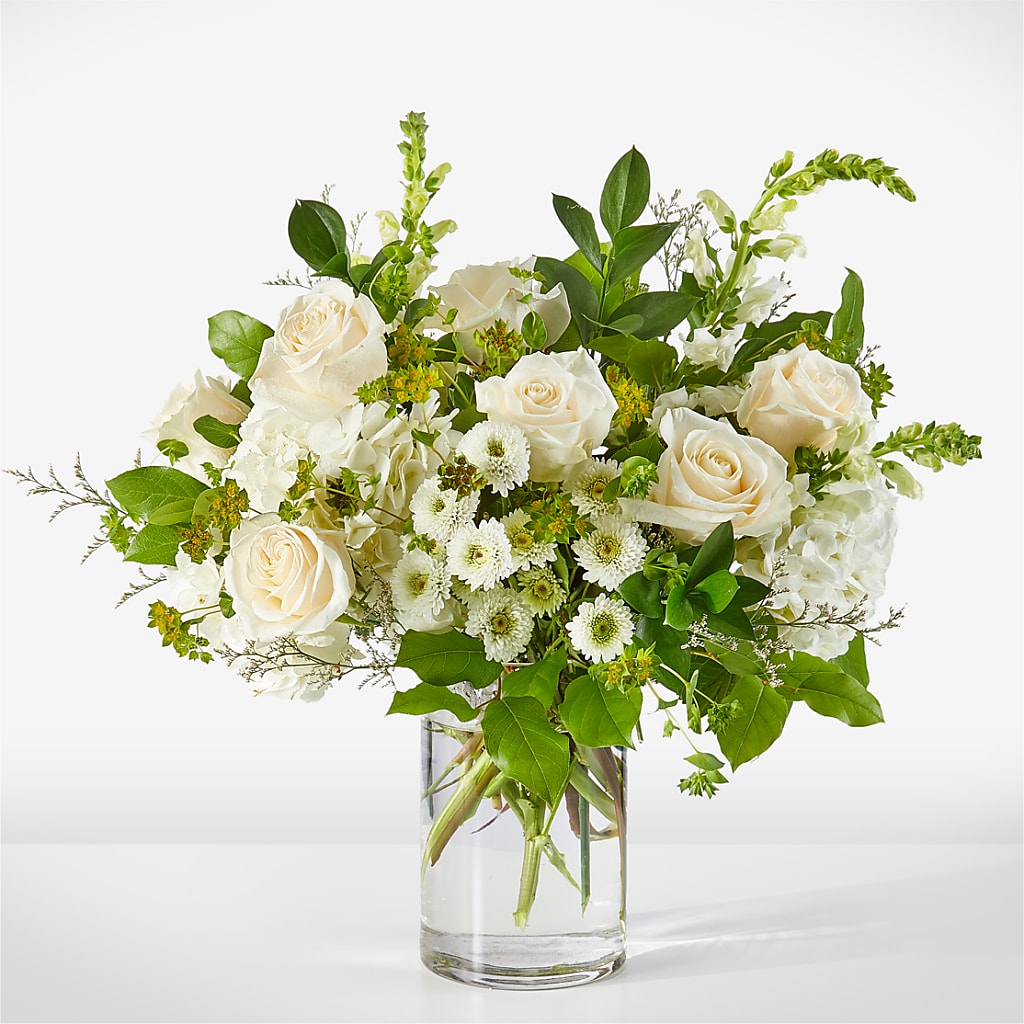 Hint of Vanilla Bouquet – BAYSORE'S FLOWER SHOP LLC, Mason OH