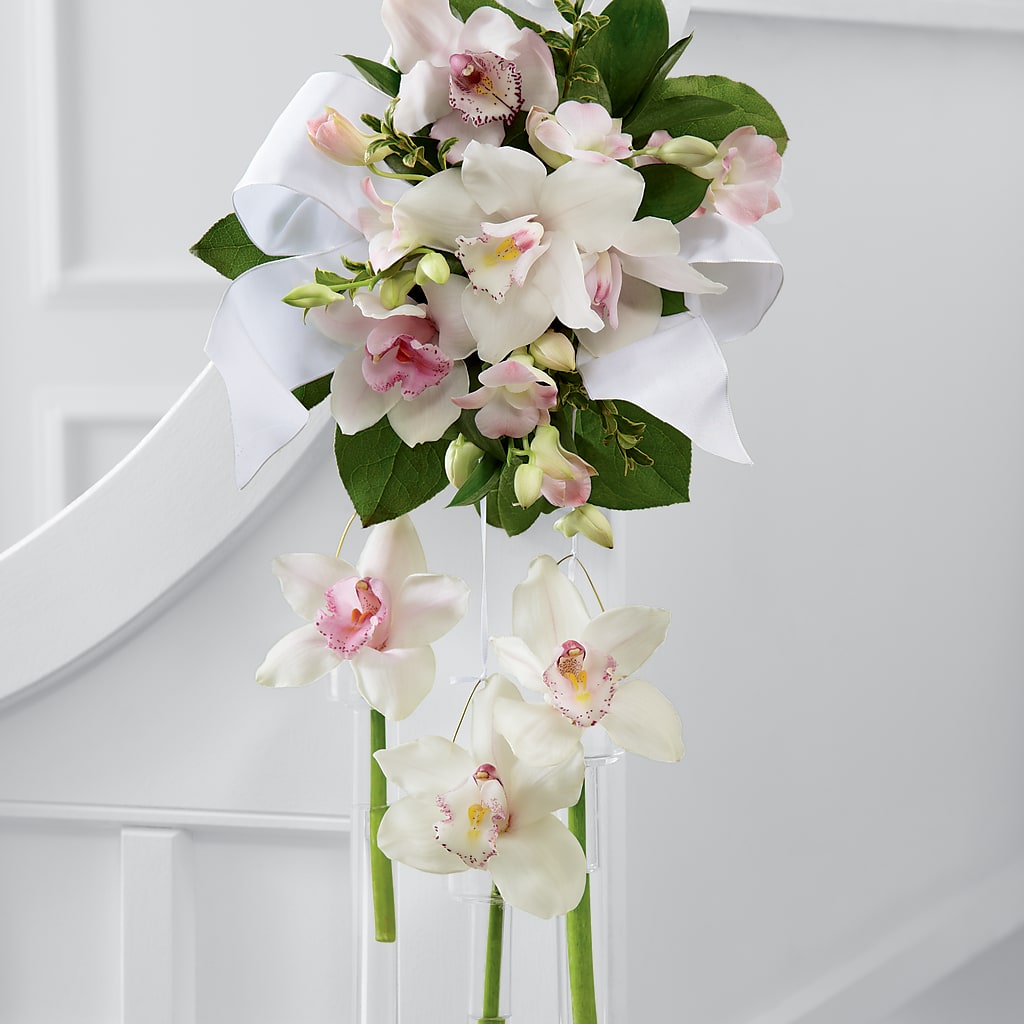 Perfect Entrance Pew Arrangement – BAYSORE'S FLOWER SHOP LLC, Mason OH