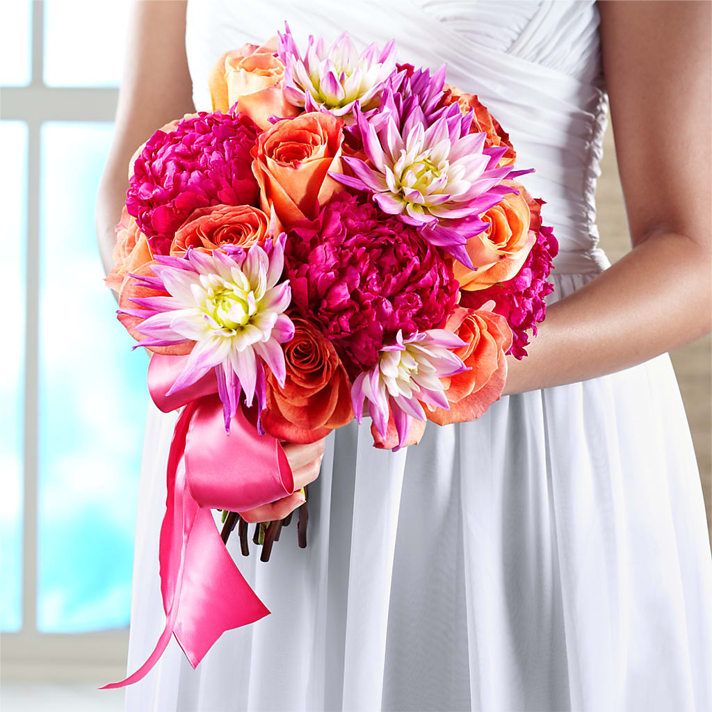 New Love Bouquet – BAYSORE'S FLOWER SHOP LLC, Mason OH