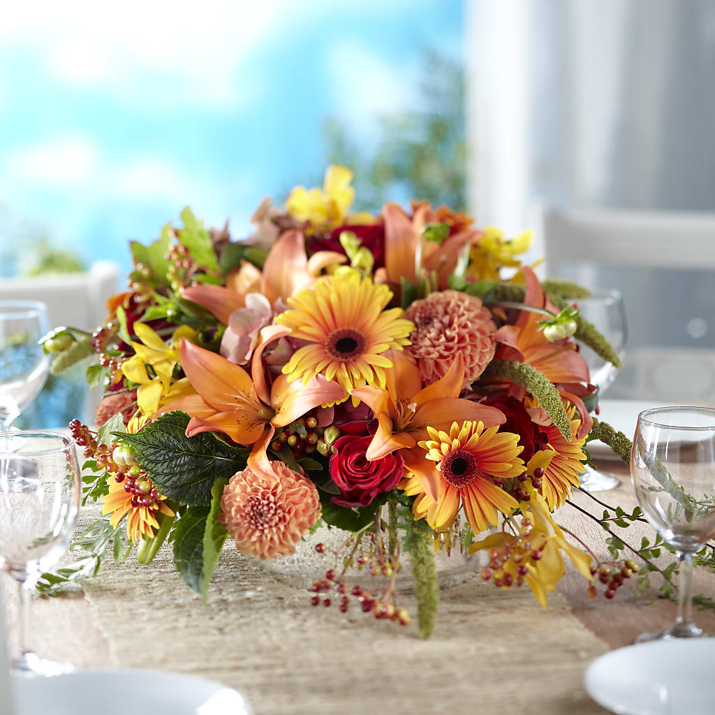 One and Only Centerpiece – BAYSORE'S FLOWER SHOP LLC, Mason OH