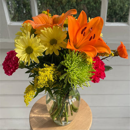 Bold & Bright – A Florist Original – BAYSORE'S FLOWER SHOP LLC, Mason OH