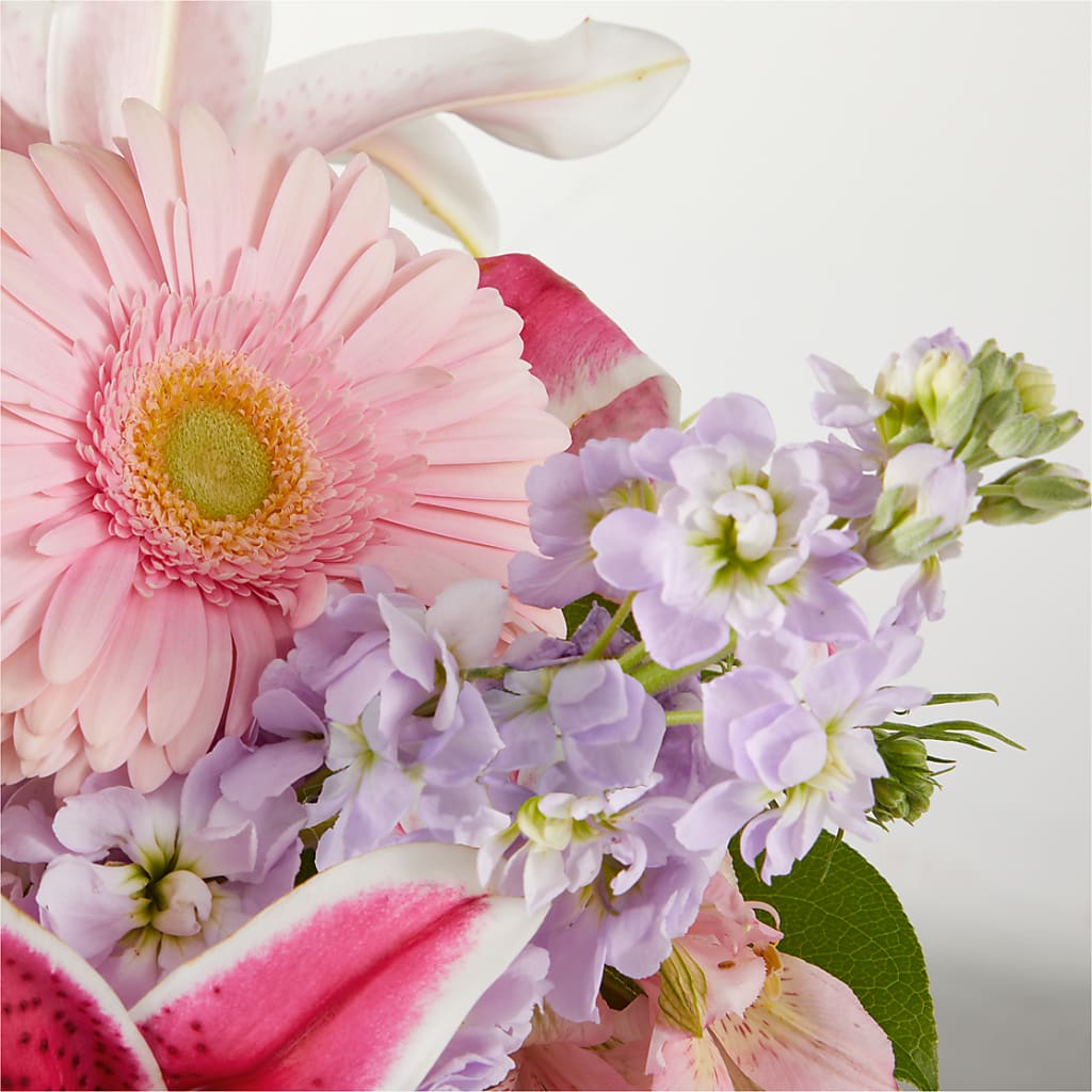 The Teahouse Bouquet – BAYSORE'S FLOWER SHOP LLC, Mason OH
