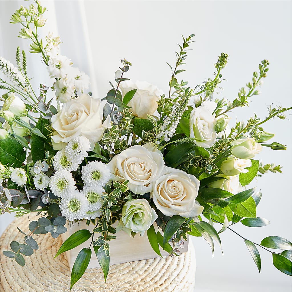 Cashmere Bouquet – BAYSORE'S FLOWER SHOP LLC, Mason OH