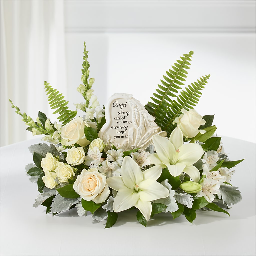 Holding You Close Arrangement – BAYSORE'S FLOWER SHOP LLC, Mason OH