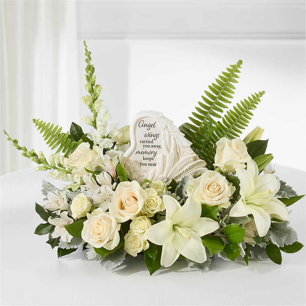 Holding You Close Arrangement – BAYSORE'S FLOWER SHOP LLC, Mason OH