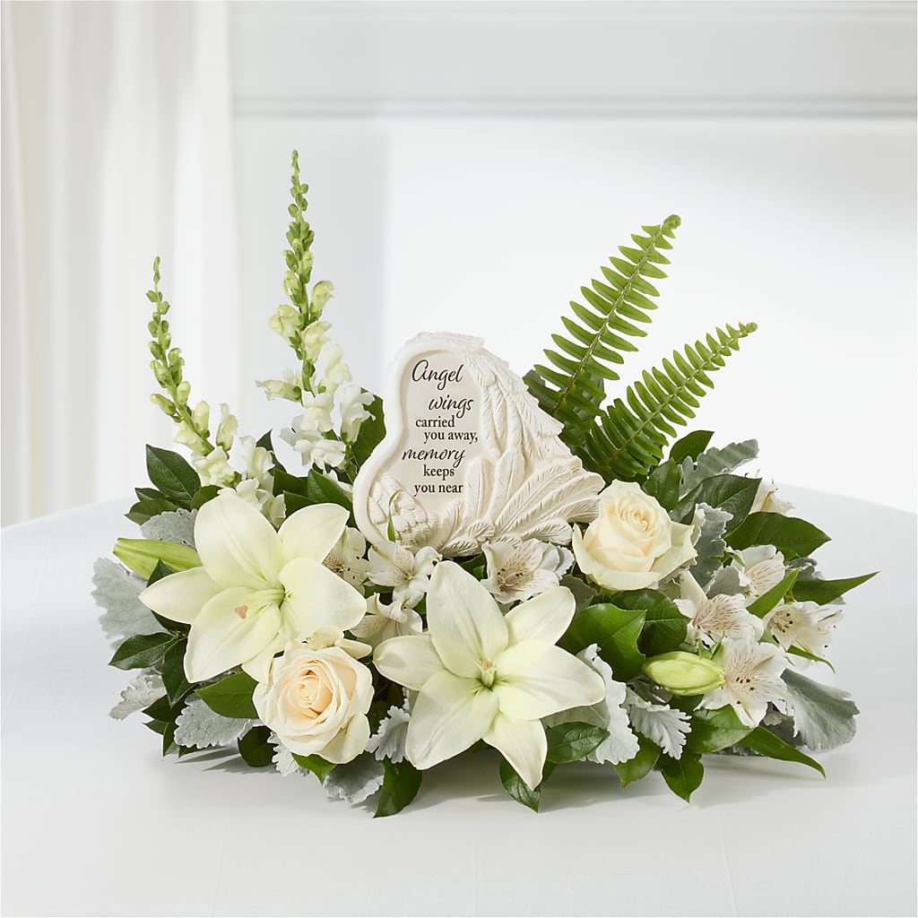 Holding You Close Arrangement – BAYSORE'S FLOWER SHOP LLC, Mason OH