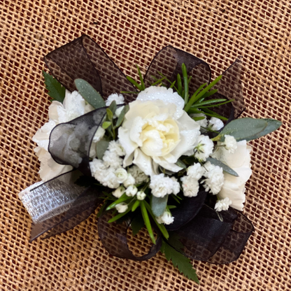 Carnation Corsage – BAYSORE'S FLOWER SHOP LLC, Mason OH