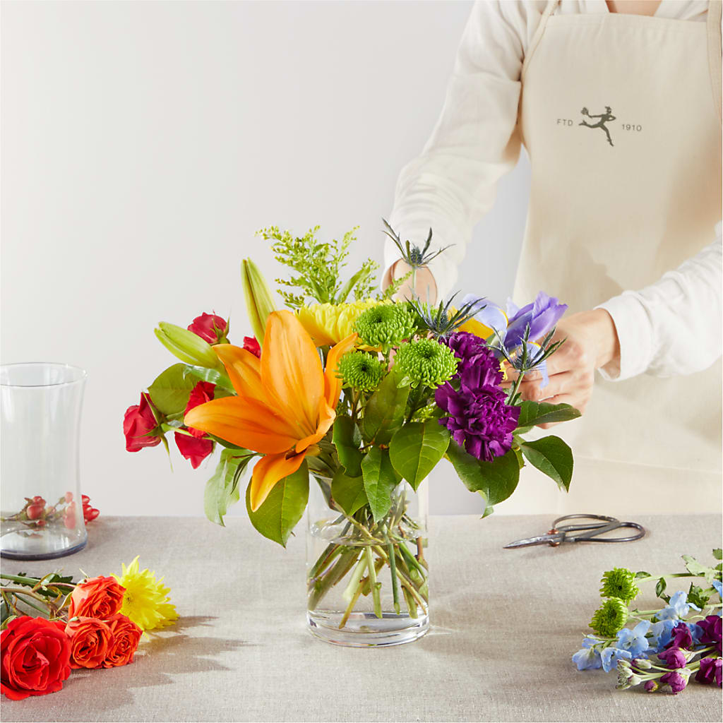 Summer Spectra - A Florist Original – BAYSORE'S FLOWER SHOP LLC, Mason OH