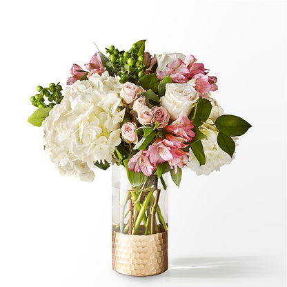 Parisian Stroll Bouquet – BAYSORE'S FLOWER SHOP LLC, Mason OH