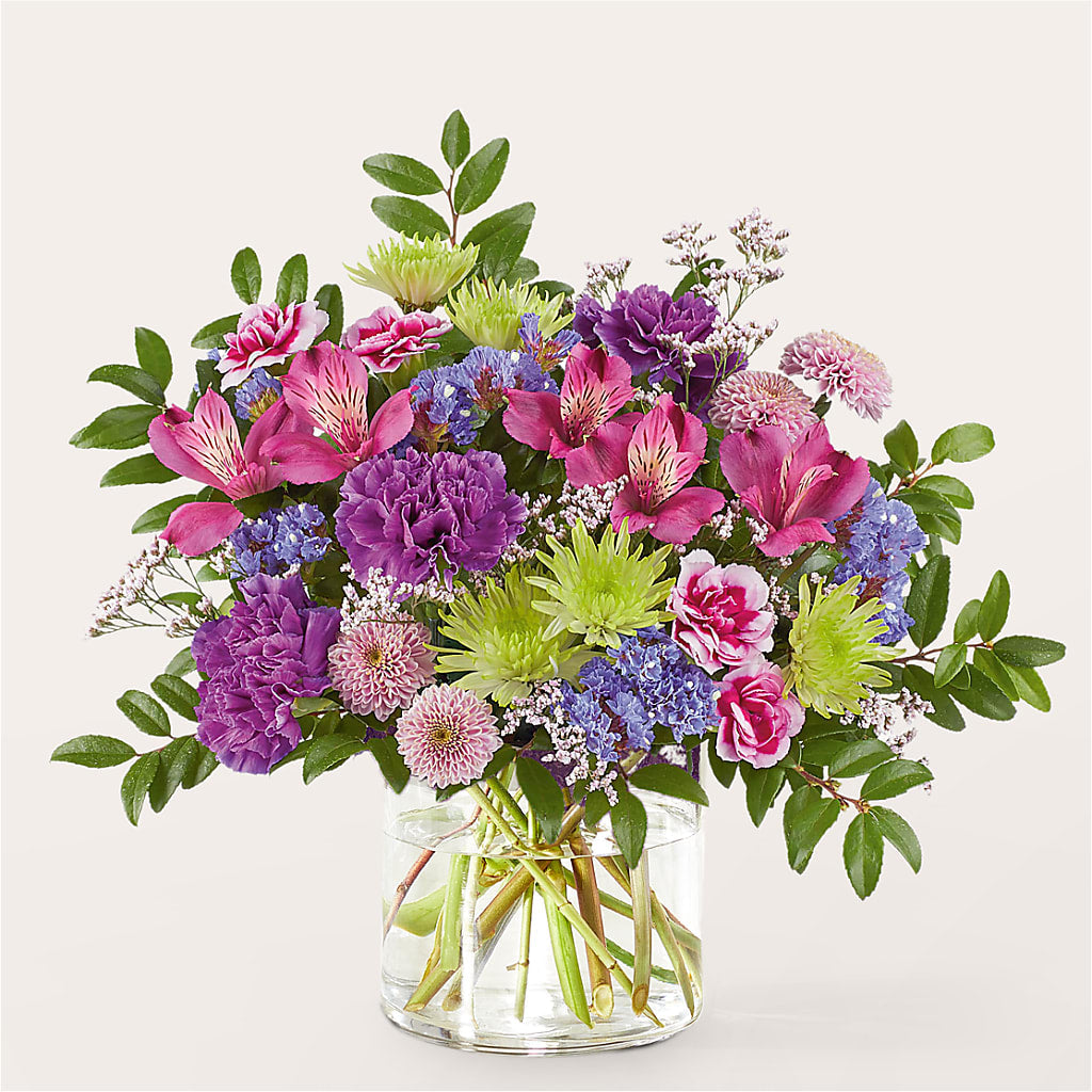 Glass Half Full Bouquet – BAYSORE'S FLOWER SHOP LLC, Mason OH