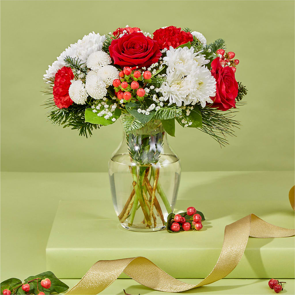 Chance of Flurries Bouquet – BAYSORE'S FLOWER SHOP LLC, Mason OH