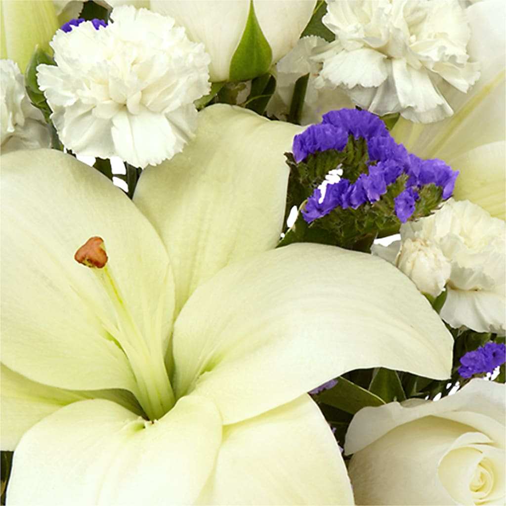 Sapphire Rush Bouquet – BAYSORE'S FLOWER SHOP LLC, Mason OH