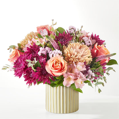 Berry Cobbler Bouquet with Ivory Vase – BAYSORE'S FLOWER SHOP LLC, Mason OH