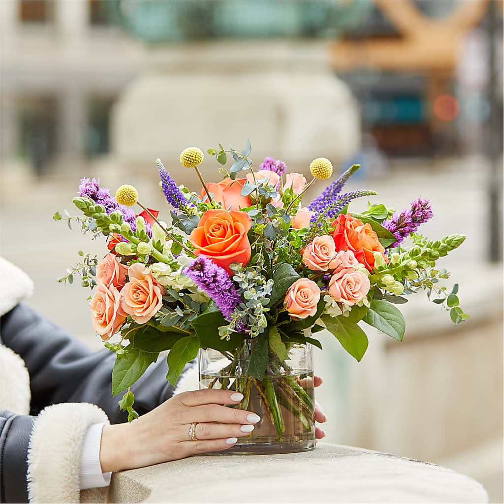 The Standout Bouquet – BAYSORE'S FLOWER SHOP LLC, Mason OH