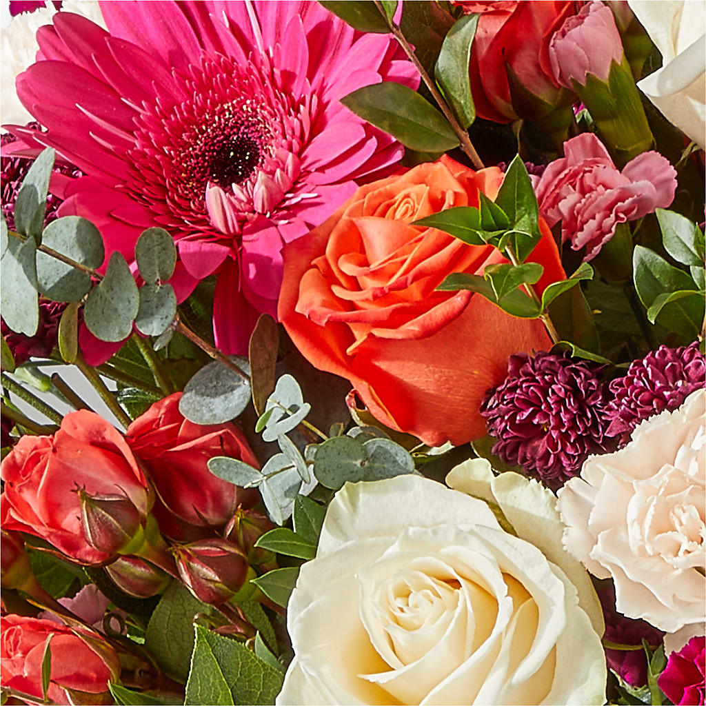 Smell the Roses Bouquet – BAYSORE'S FLOWER SHOP LLC, Mason OH