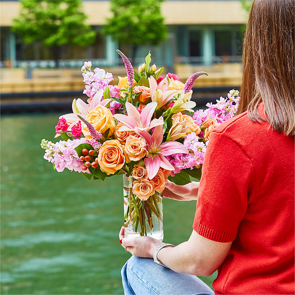 Bisous Bouquet – BAYSORE'S FLOWER SHOP LLC, Mason OH