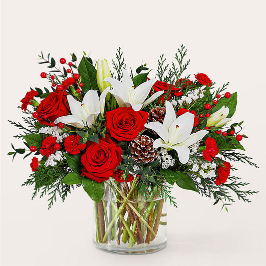 Best in Snow Bouquet – BAYSORE'S FLOWER SHOP LLC, Mason OH